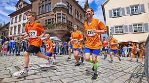 In das Stadtfest Meßkirch gebettet ist seit vielen Jahren der traditionelle Stadtlauf des Turnvereins 1862 Meßkirch, der am Samstag ...