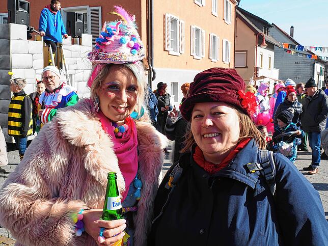 Bild 1: Bilder vom Narrenbaumstellen in Altenburg