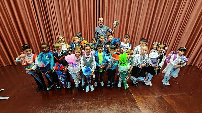 20 Kinder sind in die Klasse 1a der Anton-Leo-Schule eingeschult worden. Klassenlehrer ist Maximilian Härtel.