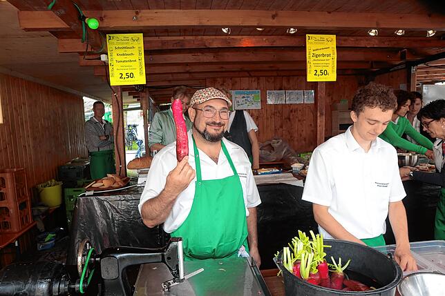 Bild 29: So stimmungsvoll endet das Reichenauer Wein-und Fischerfest 2025