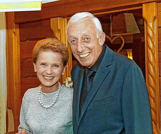Sie haben die Parfümerie Klös gegründet und aufgebaut: Veronika Klös und ihr 2018 verstorbener Ehemann Ernst Klös. (Archivbild 2015)