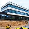 Auf der Zielgeraden: Der Neubau der Firma Aptar in Eigeltingen steht kurz vor der Fertigstellung. Bei optimalem Ablauf könnten die ...
