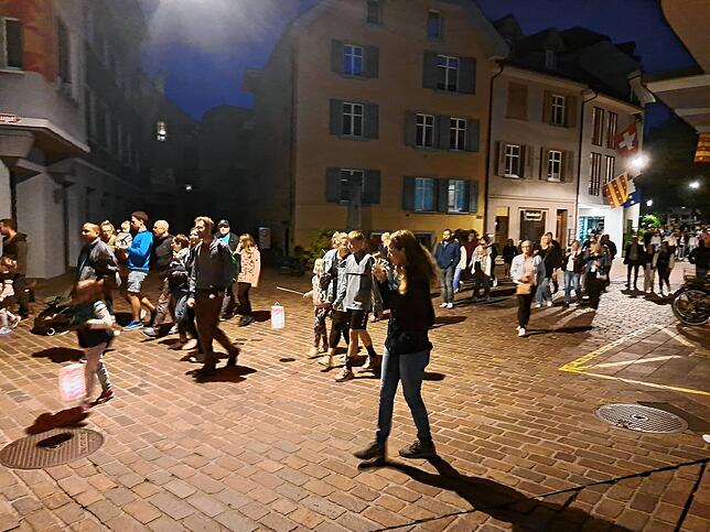Bild 3: Lampions, Fahnen und Feuerwerk &ndash; So bunt war der Bundesfeiertag in Rheinfelden