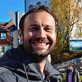 „Insbesondere der Schwerlastverkehr muss raus aus der Stadt“, meint Markus Gantert. Allein die Zulieferer sollten nach ...