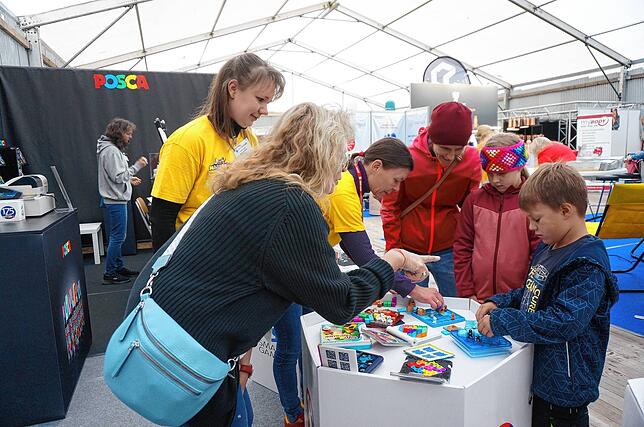 Bild 1: Bilder von der Messe am Hochrhein