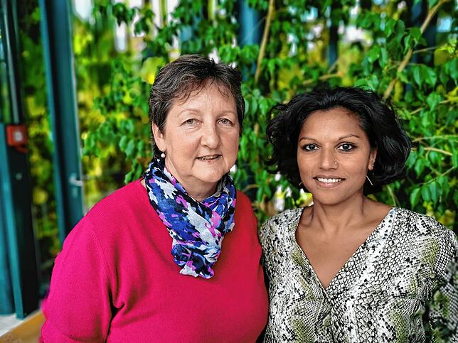 Trauerbegleiterin Annemarie Schmid und Palliativ-Krankenschwester Andrea Gerstner (von links) bieten Letzte-Hilfe-Kurse an. Darin geht ...