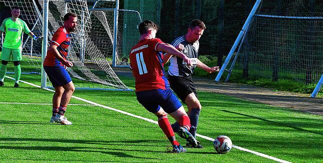 Bild 19: SG FC Wehr/Brennet II besiegt den SC Niederhof/Binzgen mit 3:0 – und wir haben Bilder!