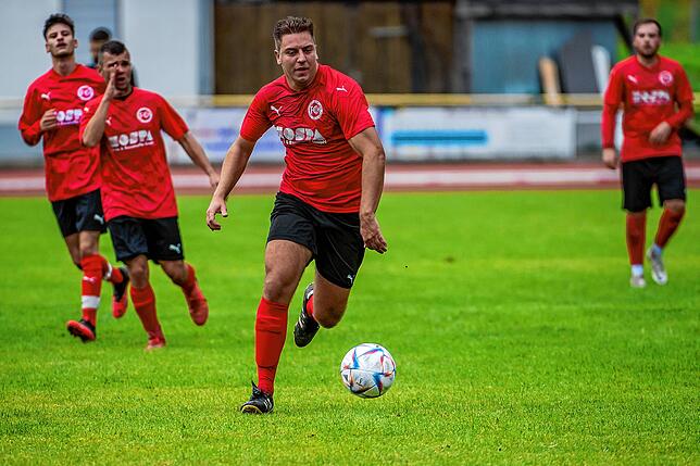 Bild 23: FC 08 Bad Säckingen rettet ein 1:1 im Derby gegen den FC Wallbach &ndash; und wir haben Bilder!
