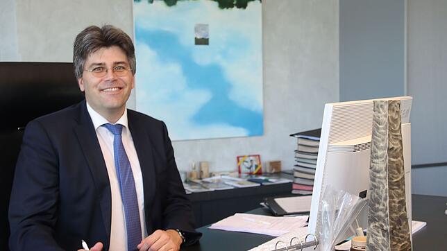 Für Landrat Martin Kistler sind Lösungen der Verkehrsporobleme am Hochrhein ein Anliegnen mit hoher Priorität. Bild: Gerald Edinger