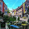 Hübsch erfrischend: der Luegebrunnen in Bad Saulgaus Fußgängerzone.