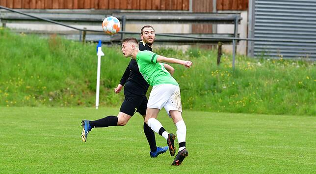 Bild 9: SG Mettingen/Krenkingen unterliegt dem TuS Efringen-Kirchen mit 0:1 &ndash; und wir haben Bilder!
