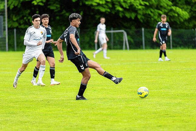 Bild 8: SV 08 Laufenburg deklassiert FV Lörrach-Brombach mit 6:1 – und wir haben Fotos!