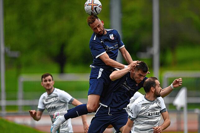 Bild 25: TuS Efringen-Kirchen erkämpft sich ein 3:3 gegen den VfB Waldshut &ndash; und wir haben Bilder!