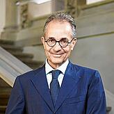 Tim Guldimann, früherer Diplomat, betreibt heute den Podcast „Debatte zu Dritt“ mit Gästen aus Politik und Kultur zu gesellschaftlichen ...