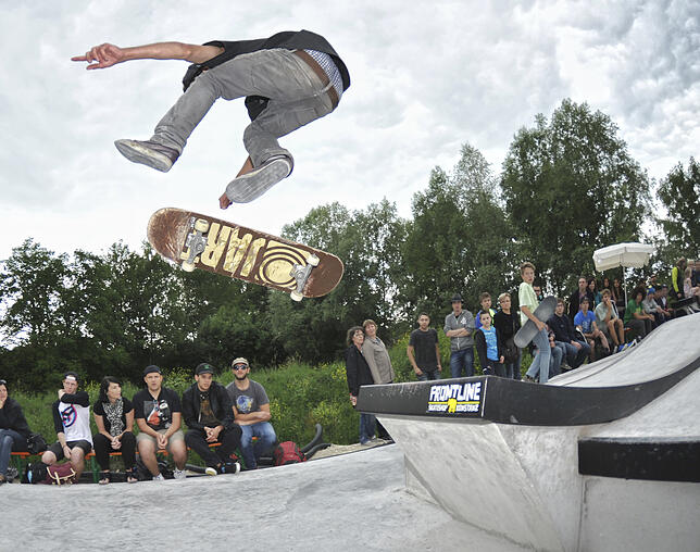 Der Skatepark ist der einzige Ort in Radolfzell, der speziell nur für Jugendliche geschaffen wurde. Für Kinder hingegen gibt es 33 ...