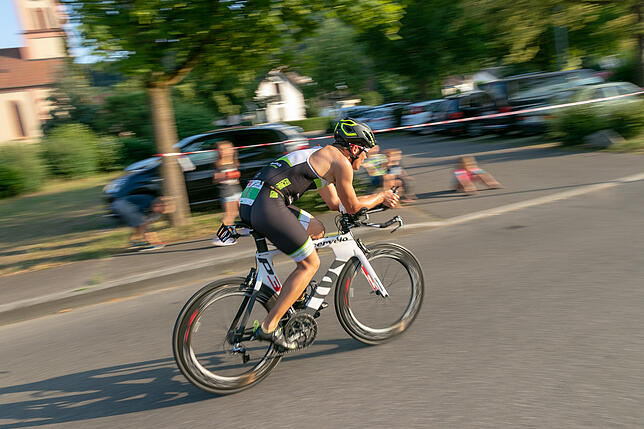 Daniel Groß beim Triathlon in Lauchringen 2018.