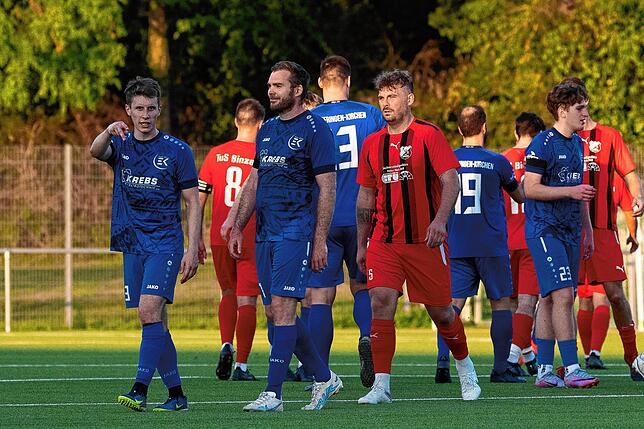 Bild 40: TuS Efringen-Kirchen holt sich ein 2:2 gegen den TuS Binzen &ndash; und wir haben Bilder!