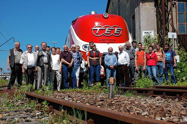 Die nahezu alljährlichen Treffen mit den Eisenbahnfreunden aus Zittau führt 2007 in den Bahnpark Augsburg.