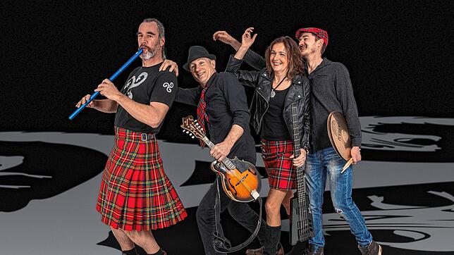 Cúl na Mara, die deutsche Celtic-Folk-Rock-Gruppe, kombiniert traditionelle Instrumente wie Highlandpipe mit modernen Instrumenten wie ...
