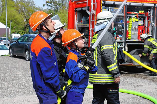 Bild 17: Bilder von der Gesamtübung der Jugendfeuerwehr Radolfzell und den Ortsteilen