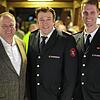 Der Ehrenkommandant der Freiwilligen Feuerwehr, Christoph Schnur (links), wurde mit dem Bürgerpreis Öhningen ausgezeichnet. ...