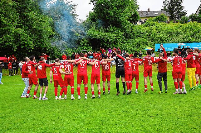 Bild 28: Salem feiert die Meisterschaft! Unsere große Bildergalerie vom dramatischen Landesliga-Finale!