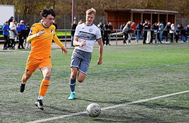 Bild 26: Starke Leistung gegen Hoffenheim! Bildergalerie vom Oberliga-Spiel der B-Jugend des FC Radolfzell