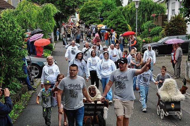 Bild 21: Der Pfingstmusikfest Jubiläumszug zum 100 Jährigen Bestehen in Leimbach – die schönsten Bilder
