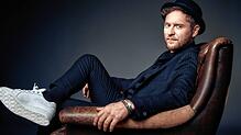 Mit Johannes Oerding steht der zweite Act beim Markdorf Open Air 2023 fest. Der Singer-Songwriter wird am Samstag, 20. Mai, auf dem ...