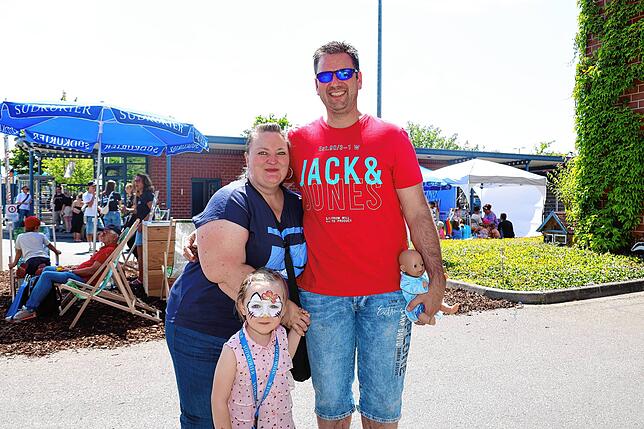 Bild 3: XXL-Hüpfburg, Kinderschminken, Entenrennen: So schön war das SÜDKURIER-Sommerfest (Teil 2)