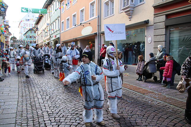 Bild 17: Schmotziger Dunschtig 2025: Das sind schönsten Bilder vom Kinderumzug in Tiengen