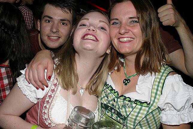 Bild 26: Bilder: Erntedankfest in Weiler startet mit einer großen Party
