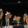 Der amerikanische Saxofonist James Brandon Lewis mit dem Red-Lily-Quintet auf der Bühne beim Jazzclub Singen in der Gems. Bild: ...