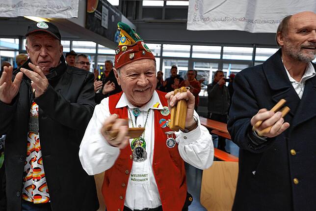 Bild 13: Jetzt geht es richtig los: Alle Bilder vom Männerfrühschoppen der  Narrizella Ratoldi