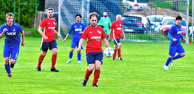 Bild 46: SC Lauchringen siegt 3:0 bei der SG Bettmaringen-Mauchen – und wir haben Fotos!