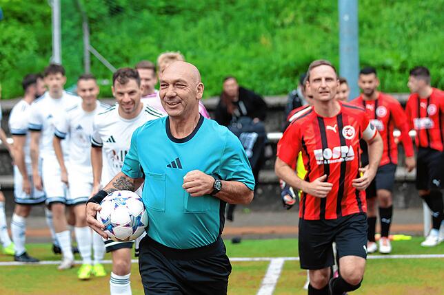 Bild 2: FC Wehr gewinnt Wehratalpokal und SV Schwörstadt wird Dritter – wir haben Fotos von den Finalspielen