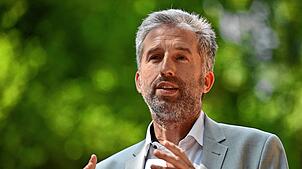 Der Tübinger Oberbürgermeister Boris Palmer nimmt am 5. September an einer öffentlichen Diskussionsrunde mit dem AfD-Politiker Markus ...