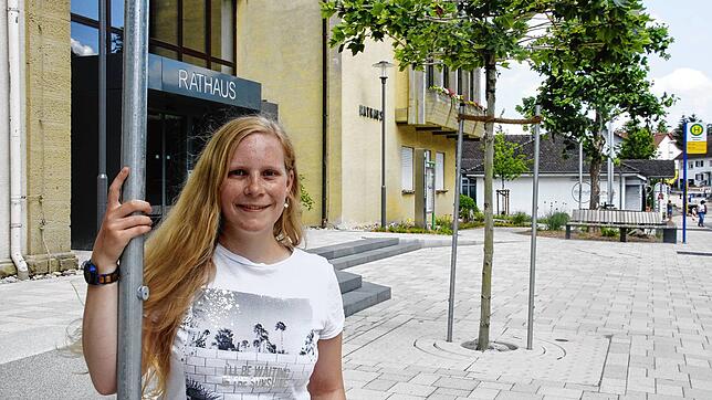 Marion Henninger wurde im Ortsteil Ehingen der Doppelgemeinde Mühlhausen-Ehingen geboren und lebt seit fünf Jahren in Mühlhausen. Der ...