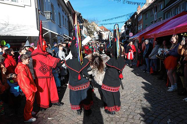 Bild 38: Fasnetszauber in Engen: Jubiläumsumzug 2025 in beeindruckenden Bildern