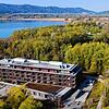 Das Bora-Hotel, gelegen direkt am Bodenseeufer von Radolfzell.
