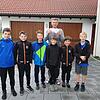 Einige Jungen zwischen neun und 13&nbsp;Jahren sammelten Geld für die Sanierung der Wutachhalle und übergaben den Betrag an ...