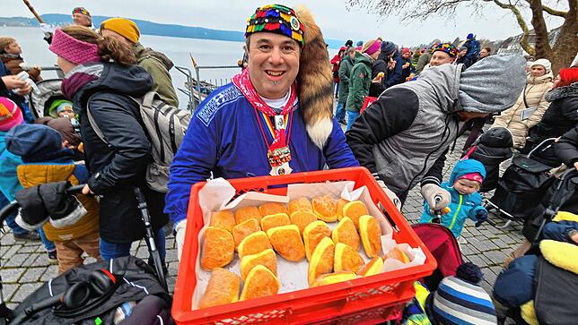 Bild 18: Mit purer Muskelkraft zur Mainau