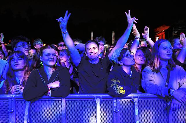 Bild 28: Campus Festival 2024 - Bilder von Juli, Juju und ihren Fans