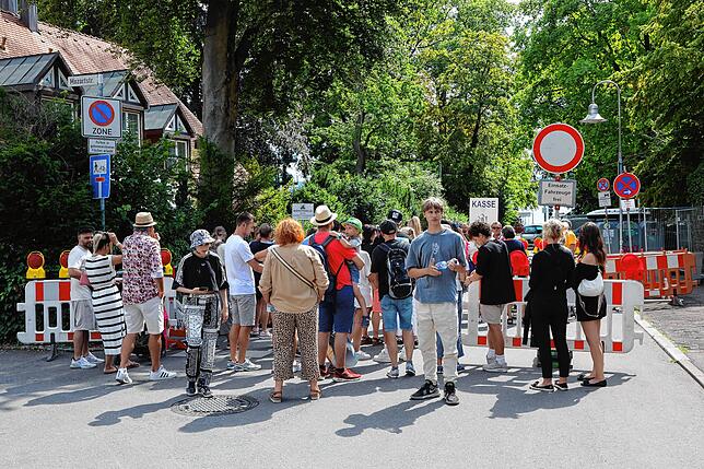 Bild 2: Erste Bilder vom Seenachtfest 2023 &ndash; Auf der Seestraße ist besonders für Familien etwas geboten