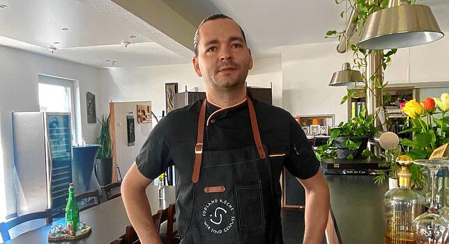 Er liebt das Kochen: Der Rottweiler Georg „Tschortsche“ Hildebrandt übernimmt im Juli 2023 das Traditions-Gasthaus Löwen in ...