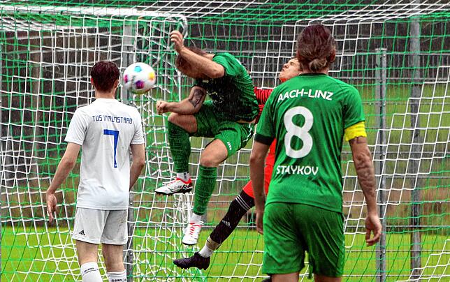 Bild 5: Die besten Bilder vom Duell zwischen dem TSV Aach-Linz und dem TuS Immenstaad