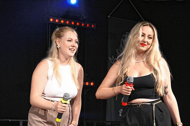 Bild 11: Die schönsten Bilder des Chilbi-Karaoke