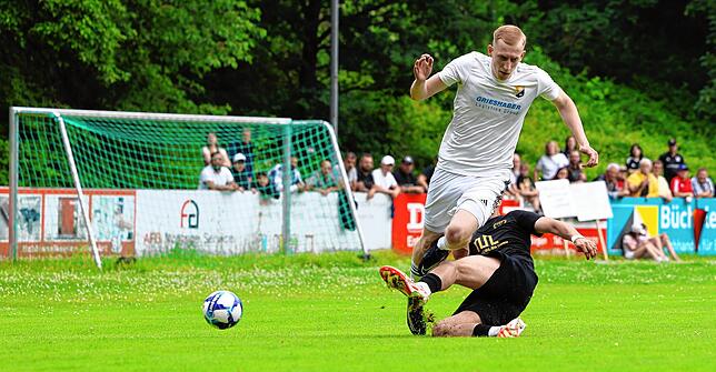Bild 13: Die Südsterne feiern! Unsere große Bildergalerie vom Relegationsspiel zwischen Singen und Laufenburg