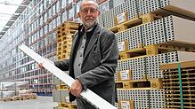 Überall hat Karl-Heinz Stecher 49 Jahre lang bei der Firma Tegometall in Krauchenwies und auch an anderen Standorten mit angepackt. ...