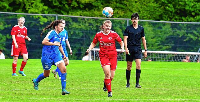 Bild 34: SC Niederhof/Binzgen feiert ersten Sieg beim 4:3 gegen den Hegauer FV II &ndash; und wir haben Bilder!